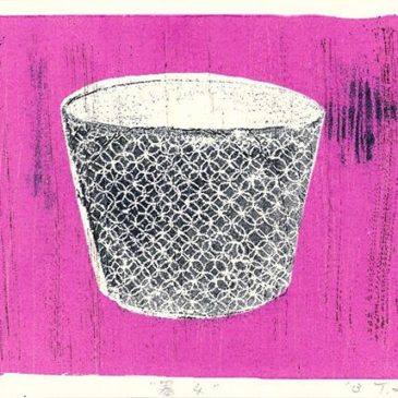 "器4/UTSUWA4" 2013, Mimeograph print, Edition of 31, 14x10cm.You can Pay by Paypal (for international). #mimeograph #utsuwa #buleandwhite #printmaking #miniprint #pink #謄写版 #ガリ版 #fileprateproses